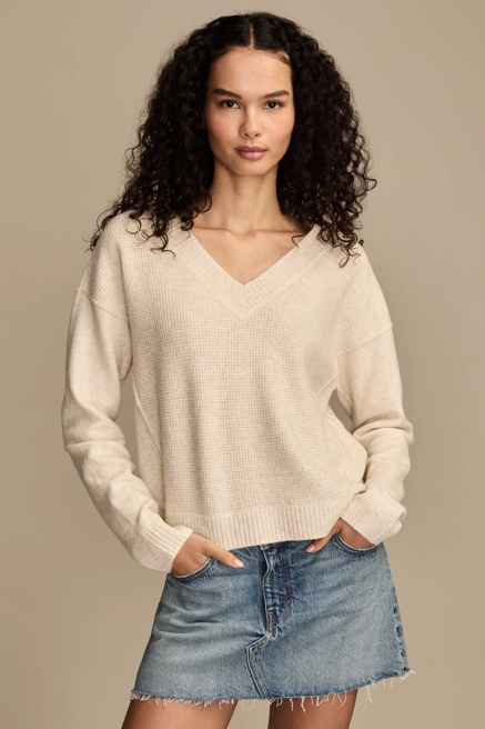WAFFLE V NECK SWEATER, image 1