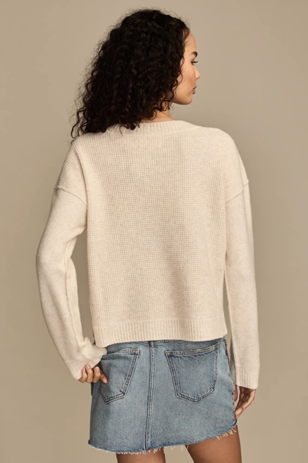 WAFFLE V NECK SWEATER, image 3