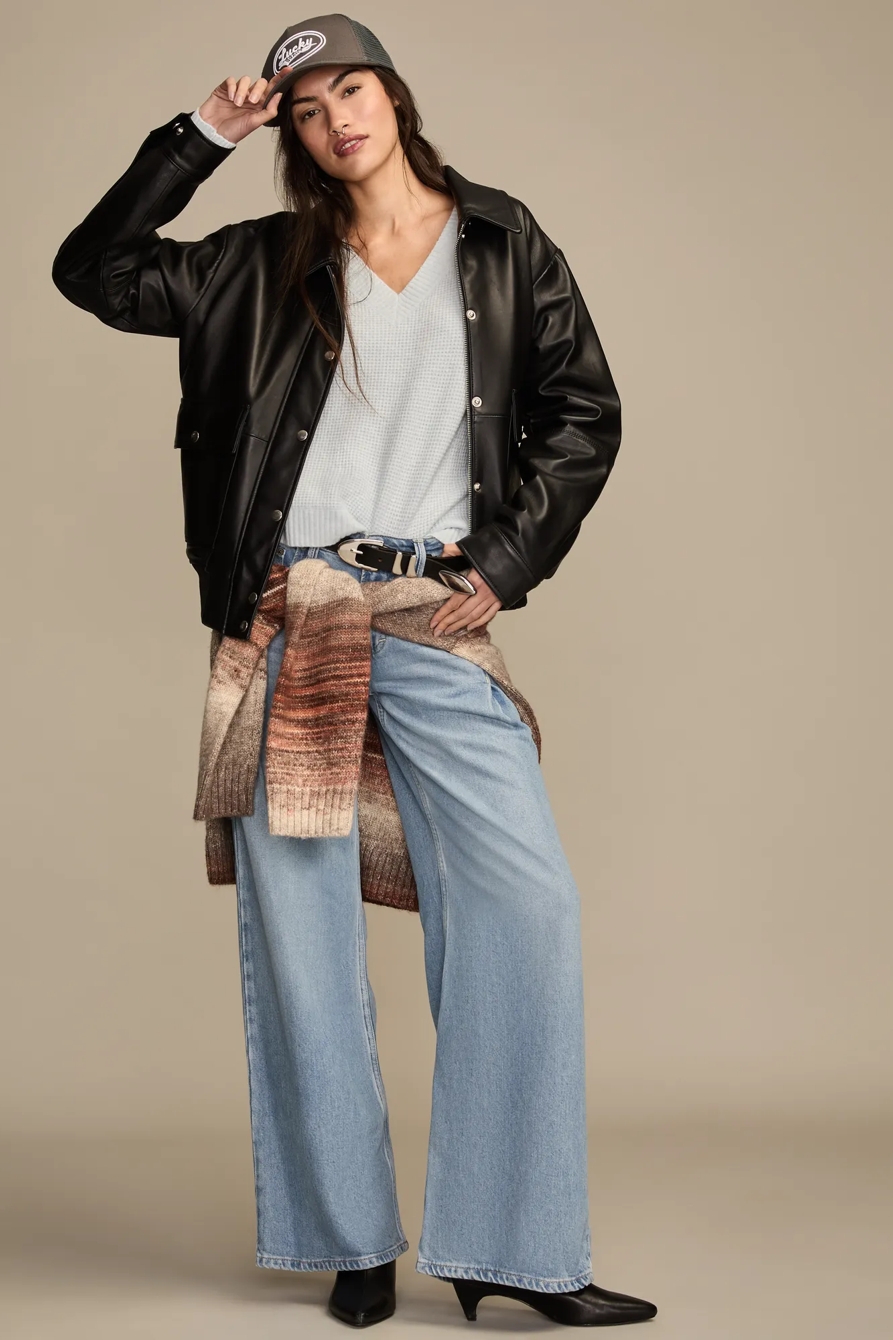 WAFFLE V NECK SWEATER, image 5
