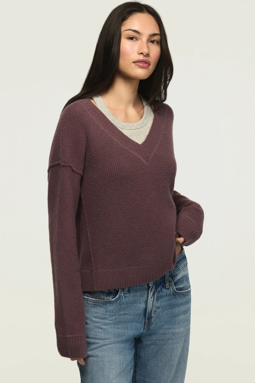 WAFFLE SLOUCHY VNECK SWEATER, image 4