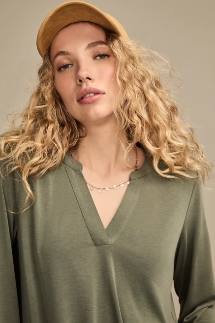 SANDWASH LONG SLEEVE NOTCH TOP, image 2