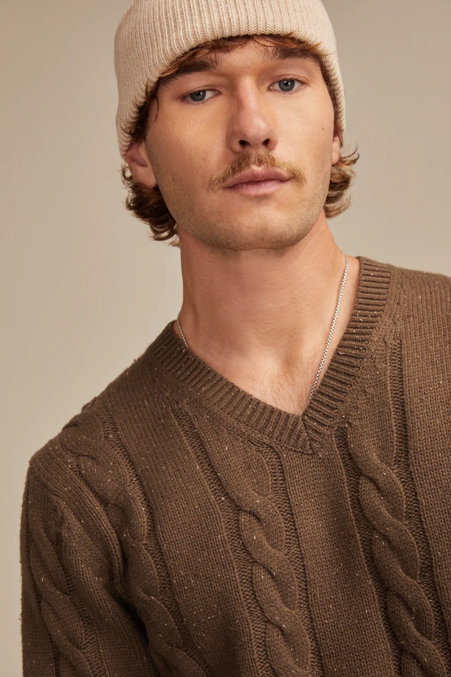 NEP CABLE V NECK SWEATER, image 2
