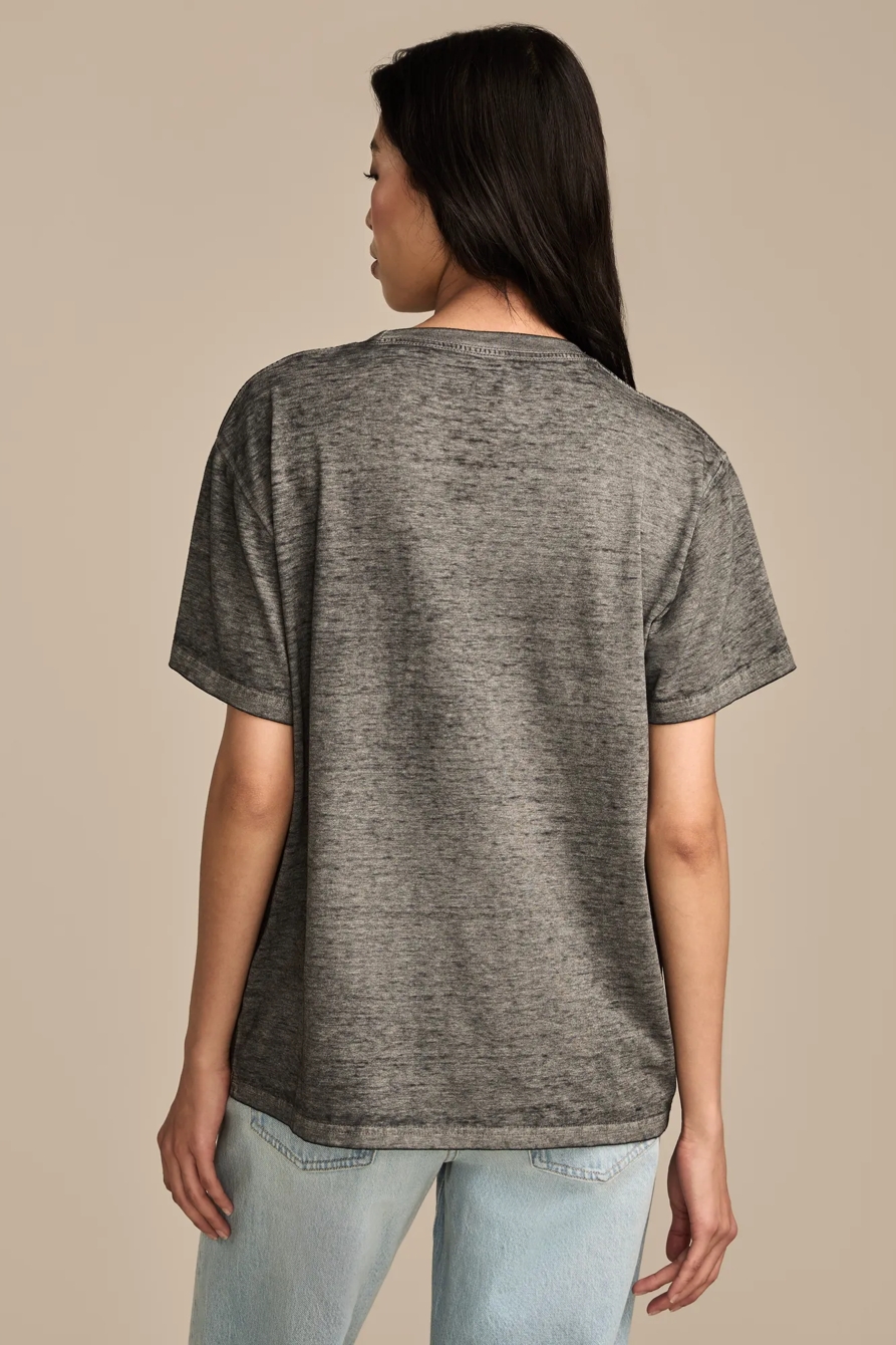 MICKEY & FRIENDS FLOWER TEE, image 4