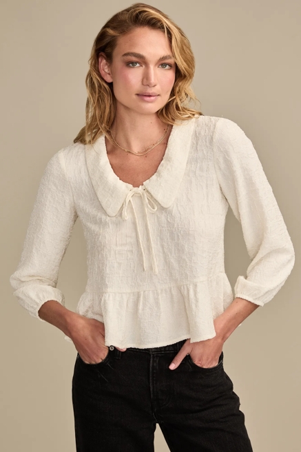 V NECK PETER PAN BLOUSE, image 1