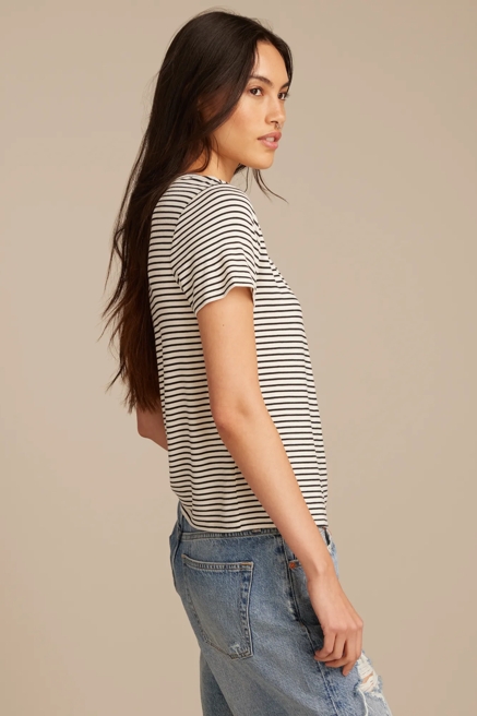 Relaxed V Neck Tee, image 4