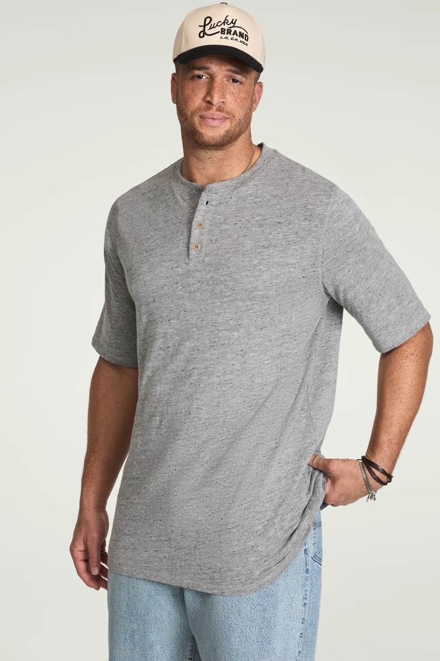 BIG AND TALL LINEN SHORT SLEEVE HENLEY TEE, image 4