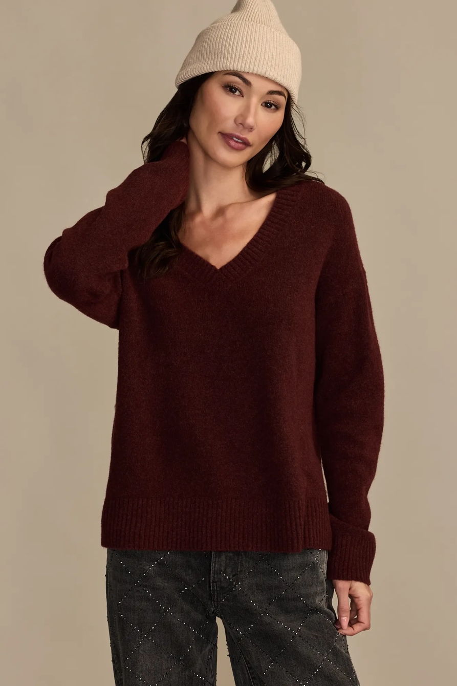 CLOUD SOFT V NECK SWEATER, image 5