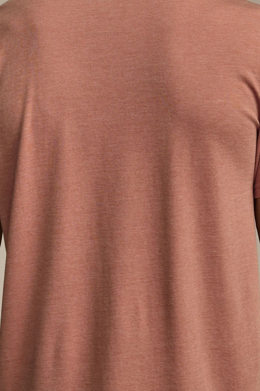 MODELO LOGO TEE, image 3