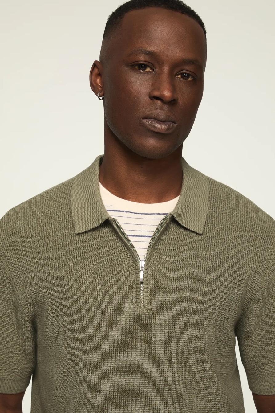 SHORT SLEEVE QUARTER ZIP POLO SWEATER, image 2