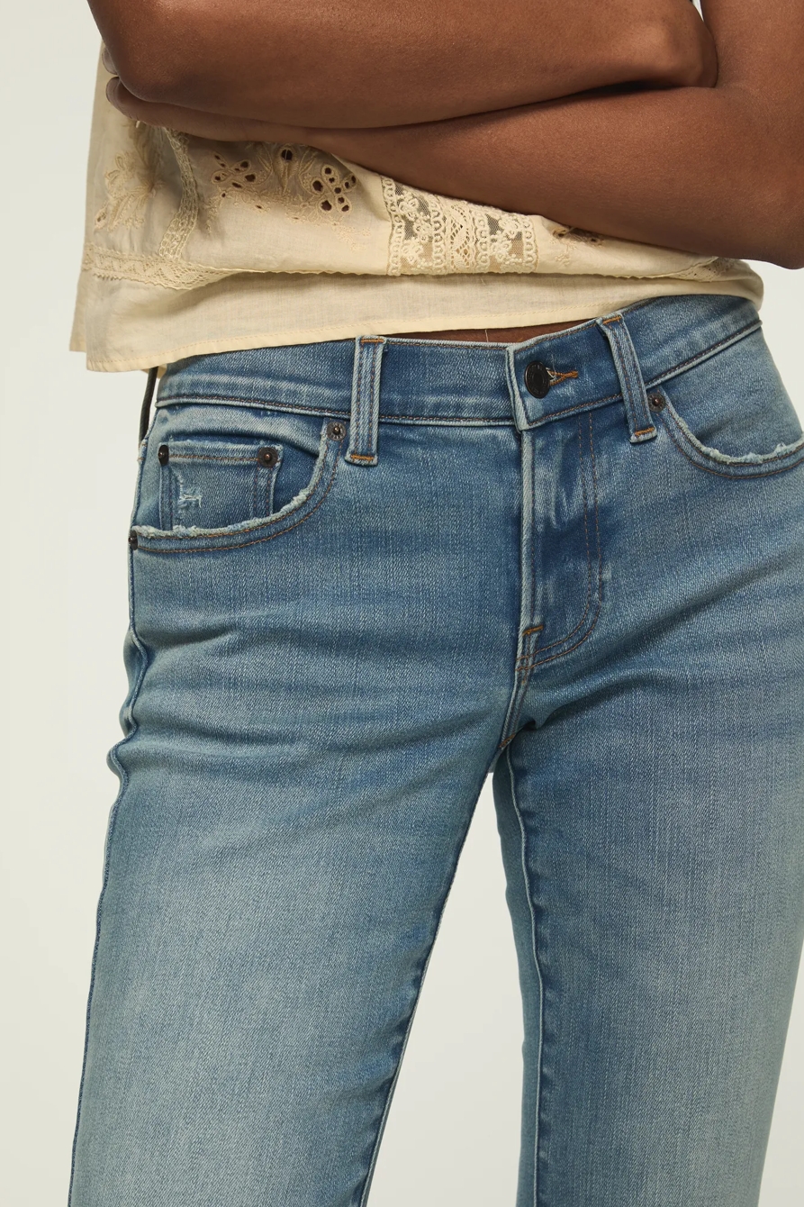 MID RISE SWEET BOOT, image 4