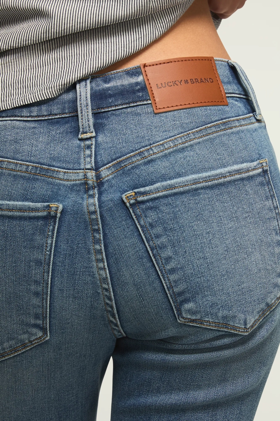 HIGH RISE STEVIE MINI BOOT, image 4