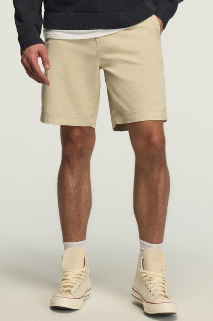 9" STRETCH TWILL FLAT FRONT SHORTS, image 2