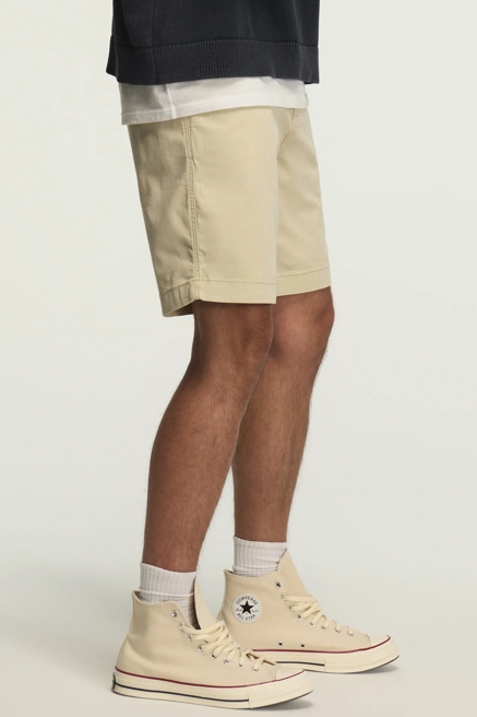 9" STRETCH TWILL FLAT FRONT SHORTS, image 4