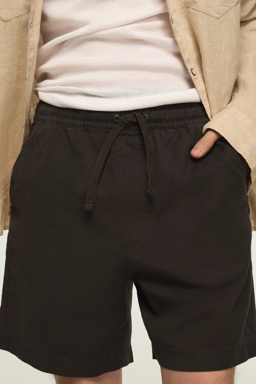 6 INCH LINEN PULL ON SHORT, image 2