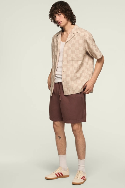 6 INCH LINEN PULL ON SHORT, image 1