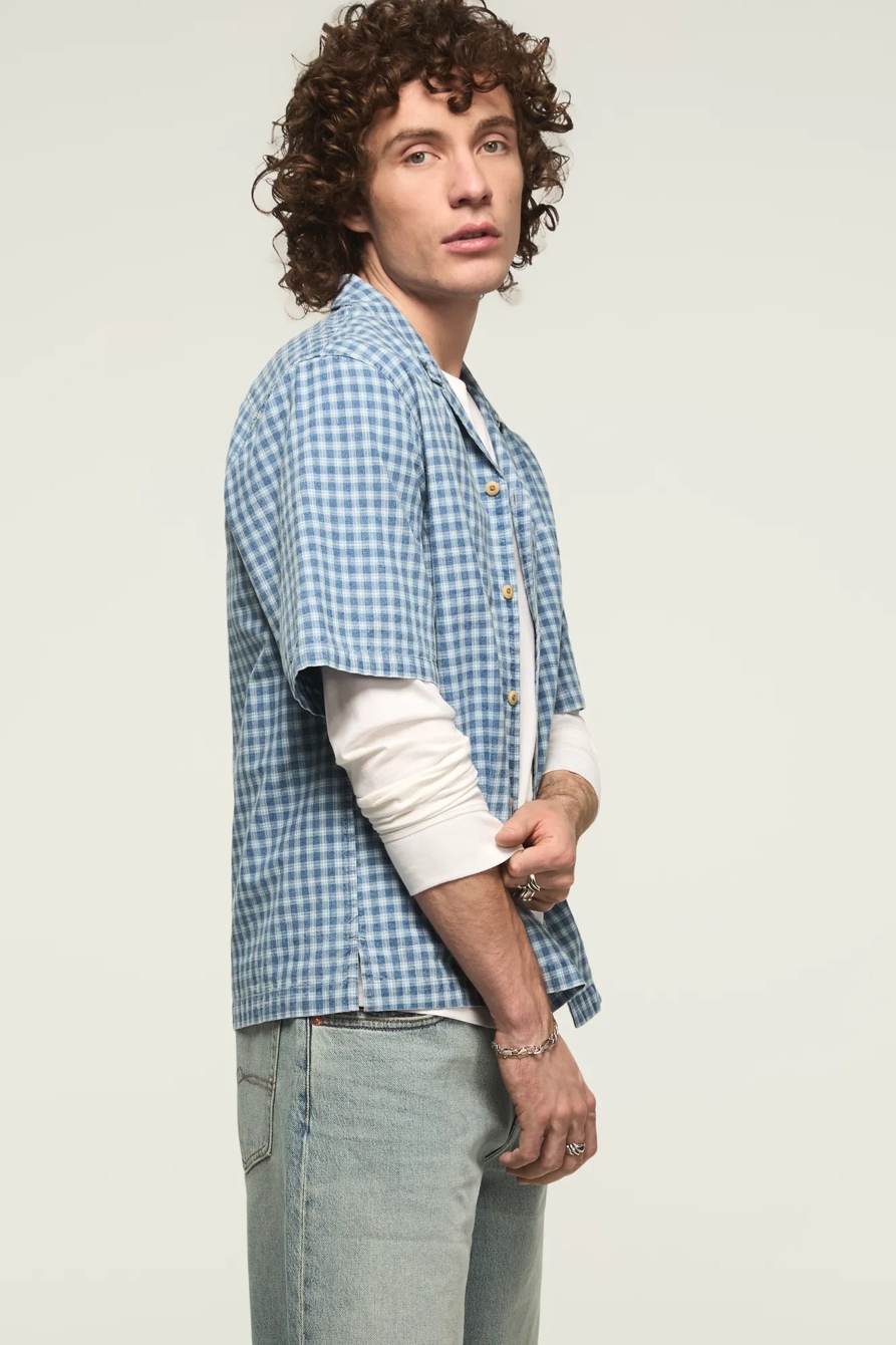 UNTUCKED CAMP COLLAR SHIRT, image 4