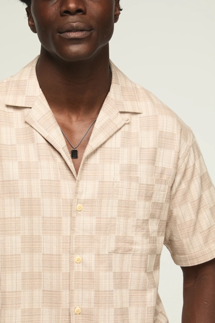 UNTUCKED CAMP COLLAR SHIRT, image 2