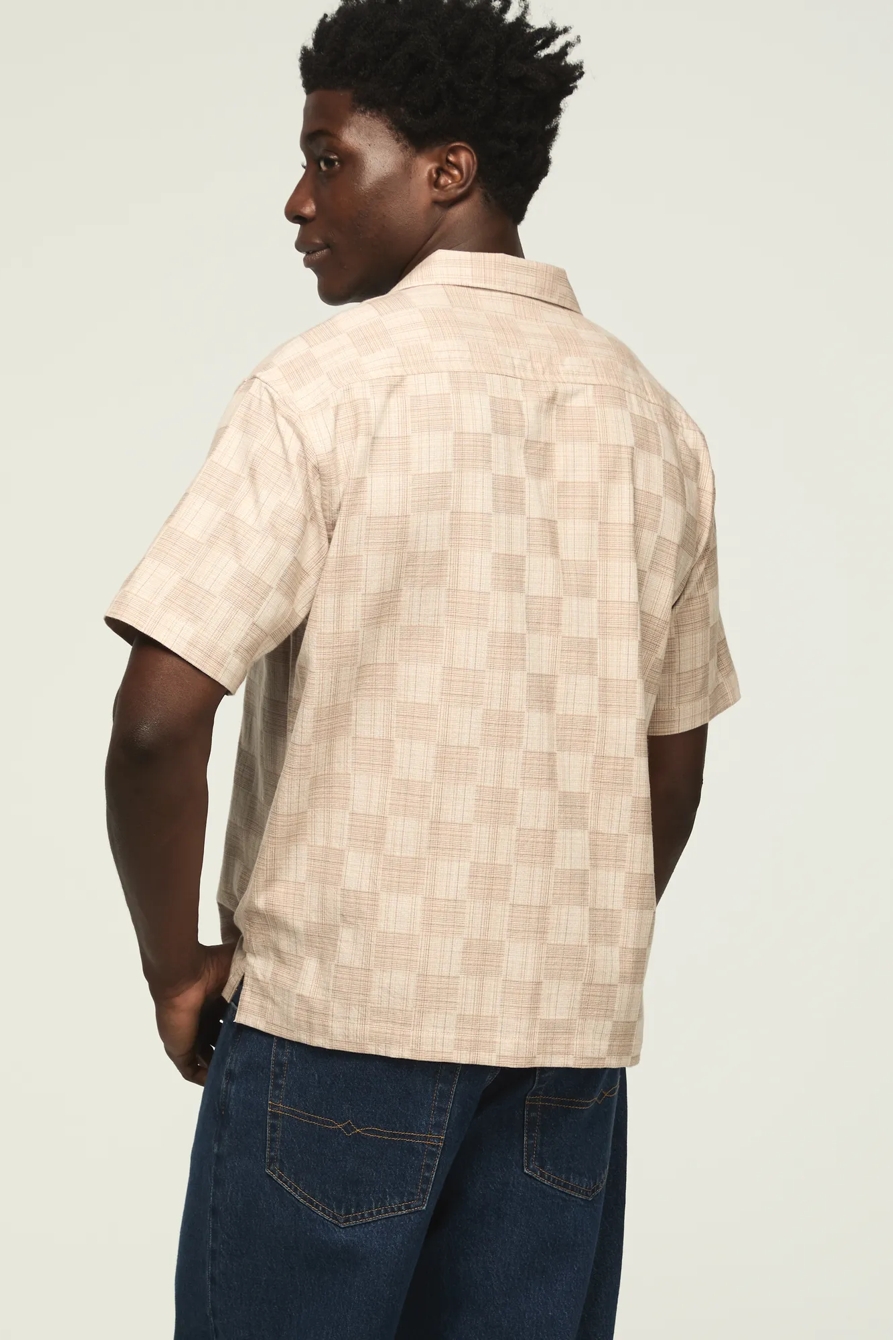 UNTUCKED CAMP COLLAR SHIRT, image 3