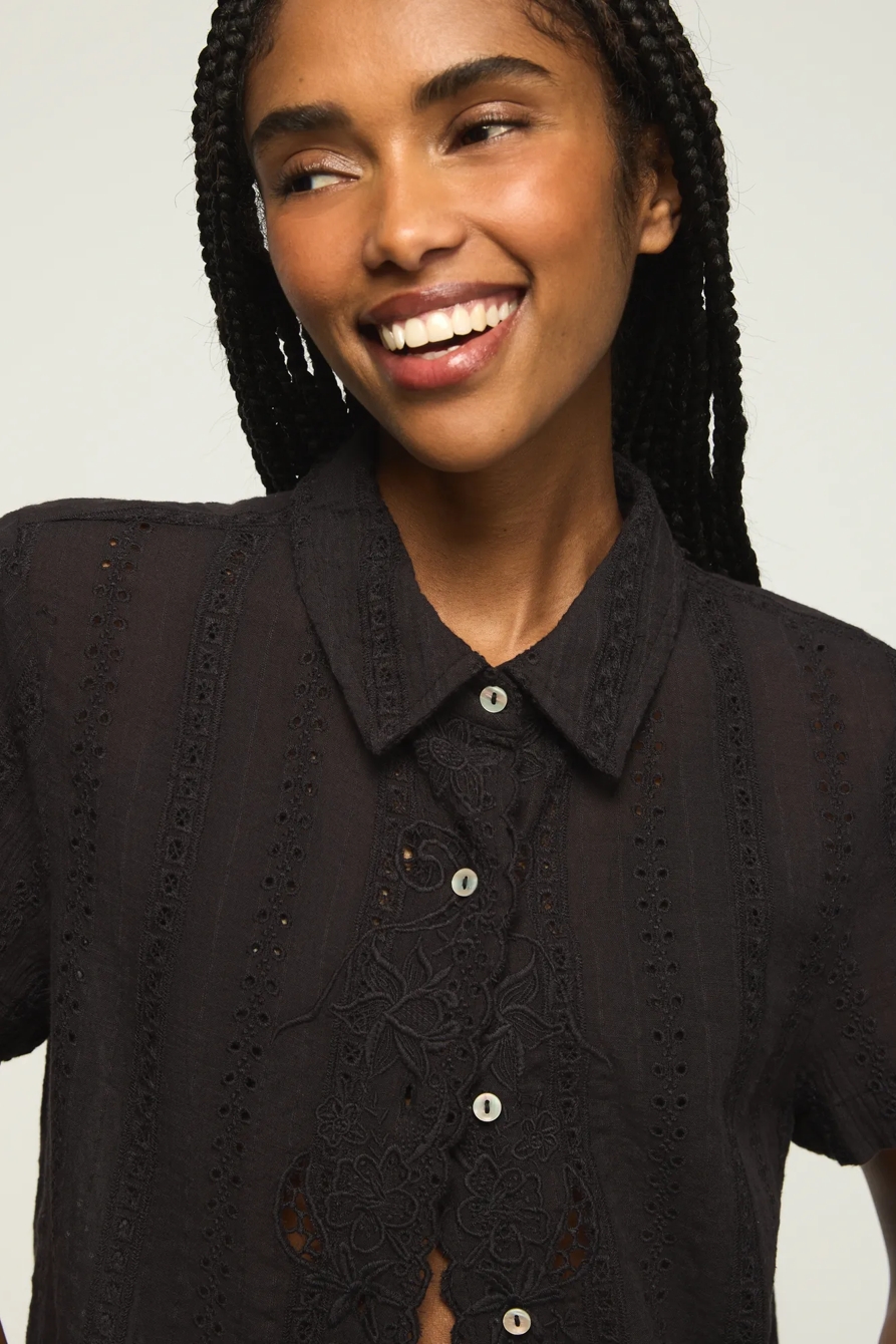 LACE SHORT SLEEVE BOYFRIEND BUTTONDOWN, image 5