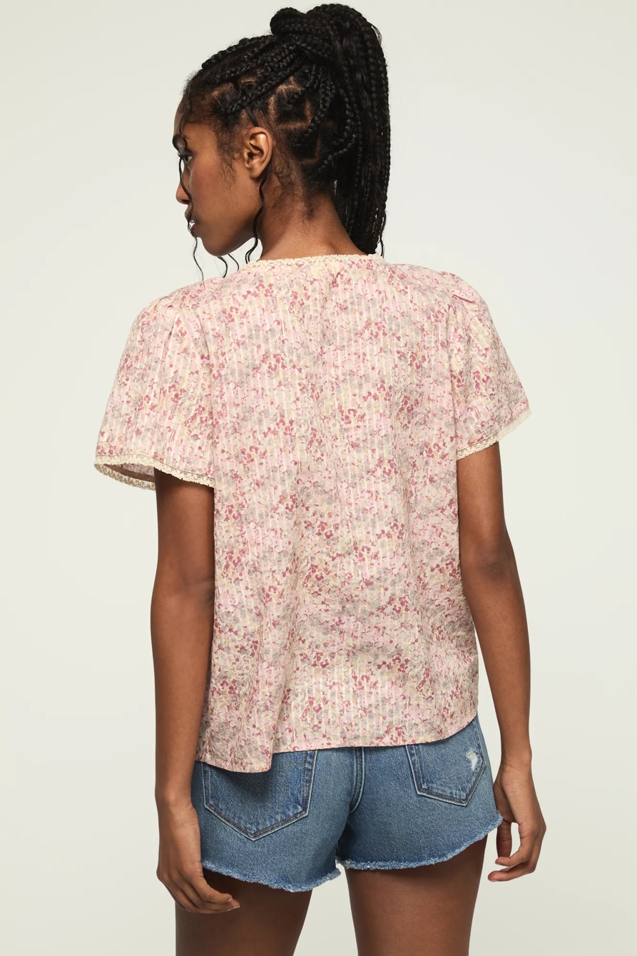 FLUTTER SLEEVE TOP, image 3