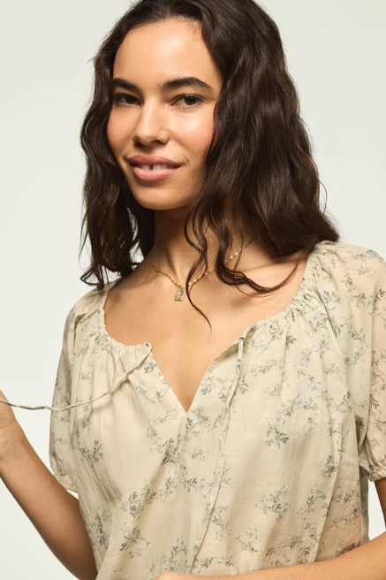 SHORT SLEEVE BUBBLE TOP, image 2