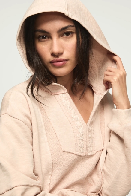 EMBROIDERED BAJA HOODIE, image 2