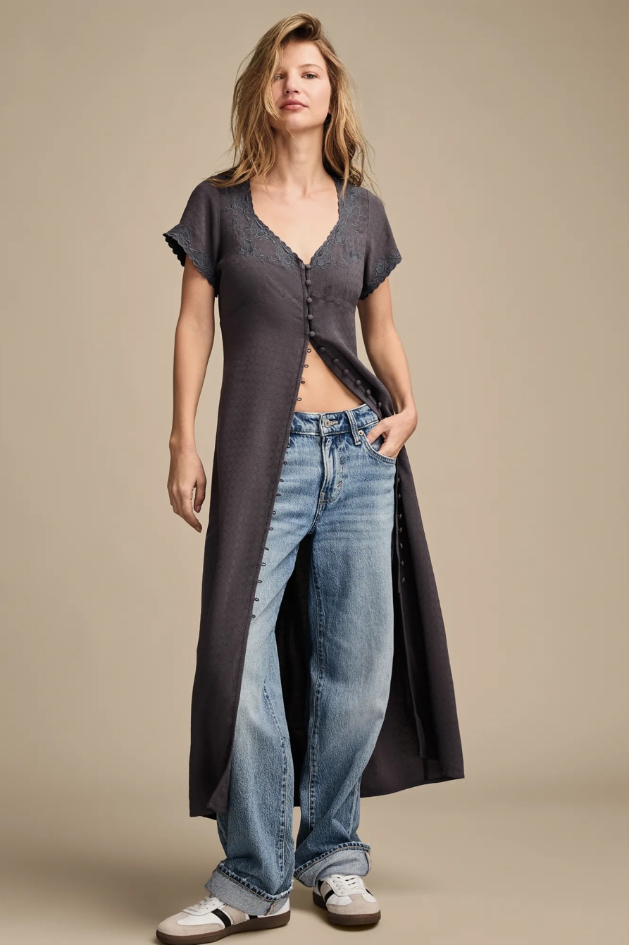 EMBROIDERED SHORT SLEEVE SIMONE MIDI DRESS, image 5