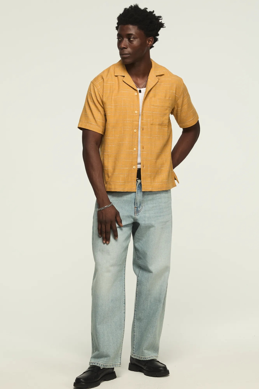 UNTUCKED CAMP COLLAR SHIRT, image 2