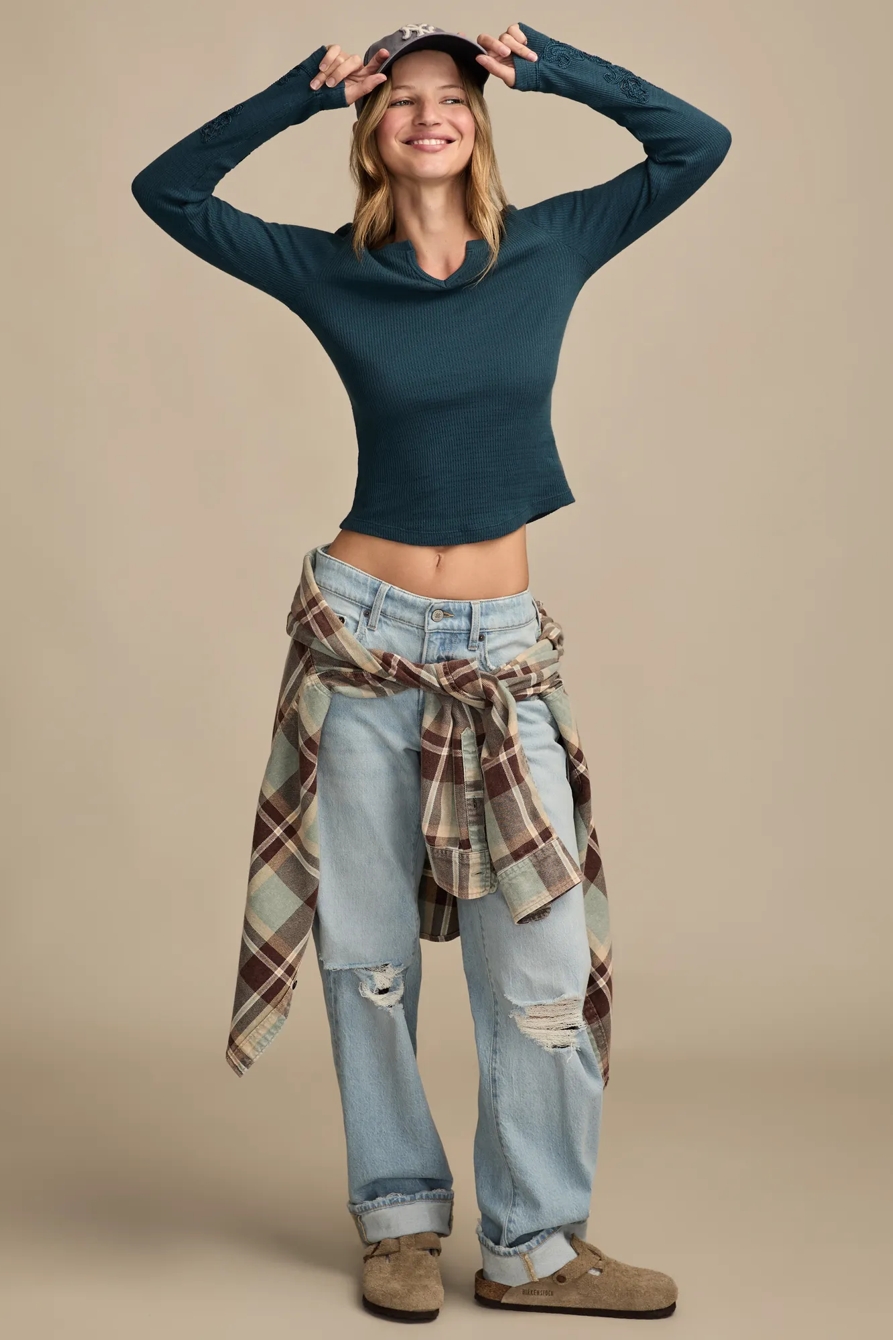 CUTWORK NOTCH NECK TOP, image 5