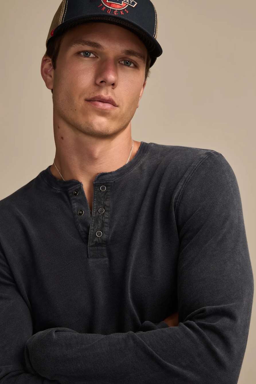 LONG SLEEVE WEEKEND SLUB HENLEY, image 2