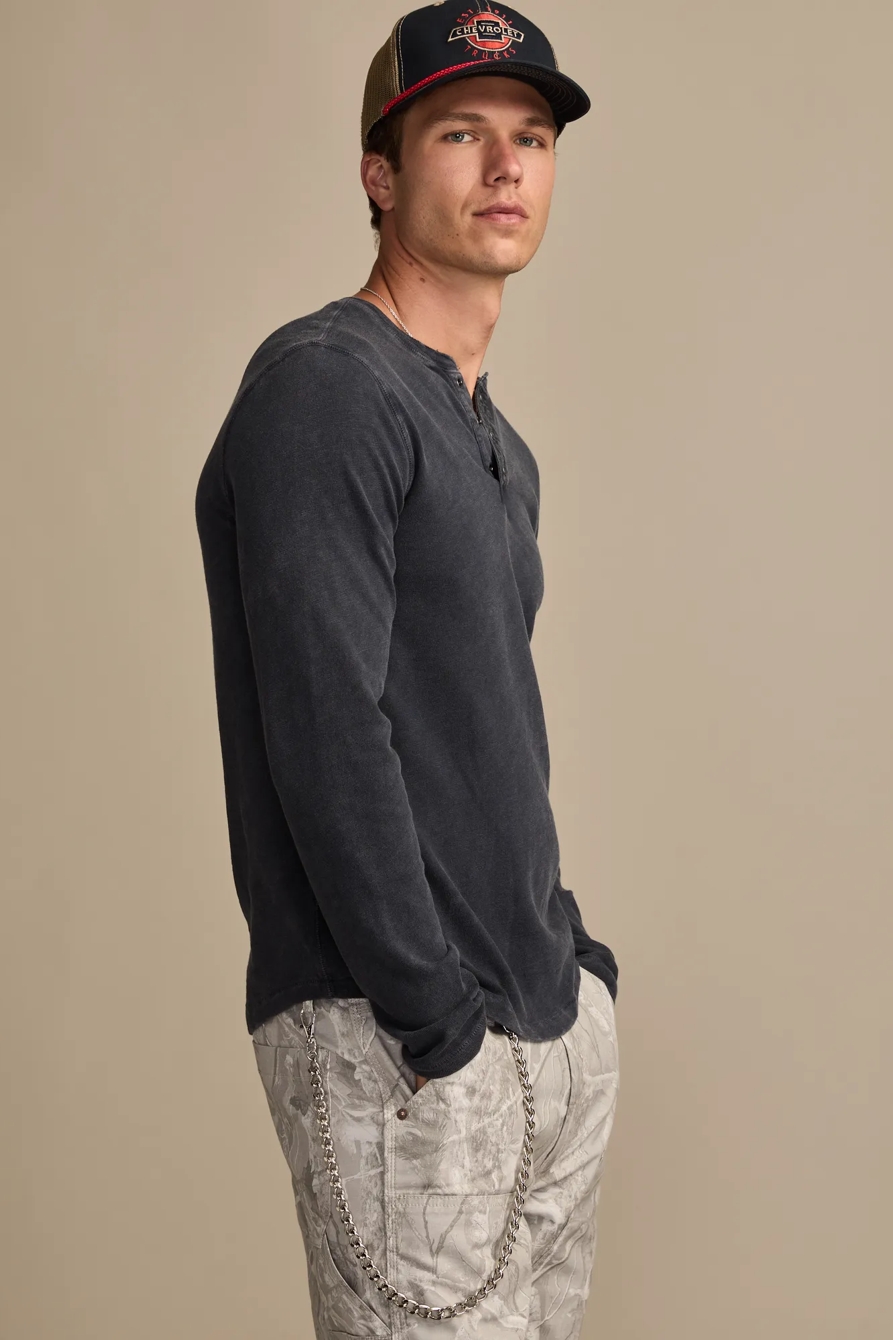 LONG SLEEVE WEEKEND SLUB HENLEY, image 4