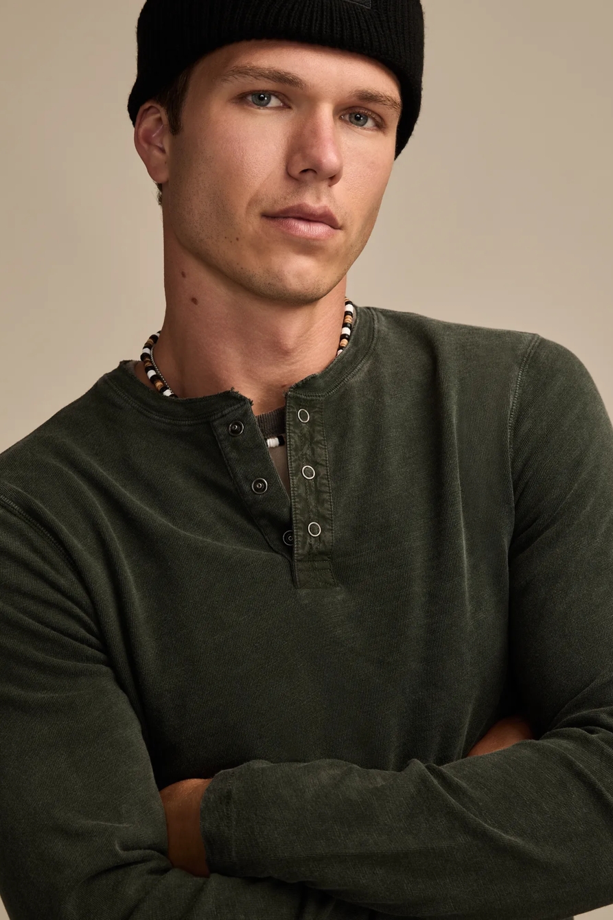 LONG SLEEVE WEEKEND SLUB HENLEY, image 2