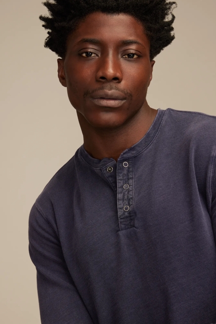 LONG SLEEVE WEEKEND SLUB HENLEY, image 2