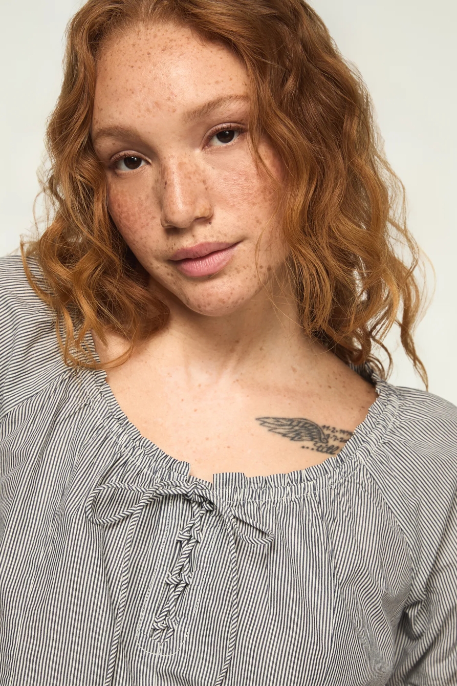 SHORT SLEEVE TIE NECK BLOUSE, image 5