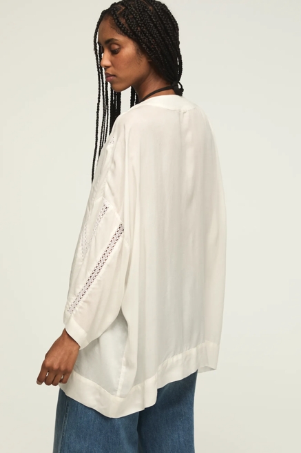 LACE TRIMMED KIMONO, image 3