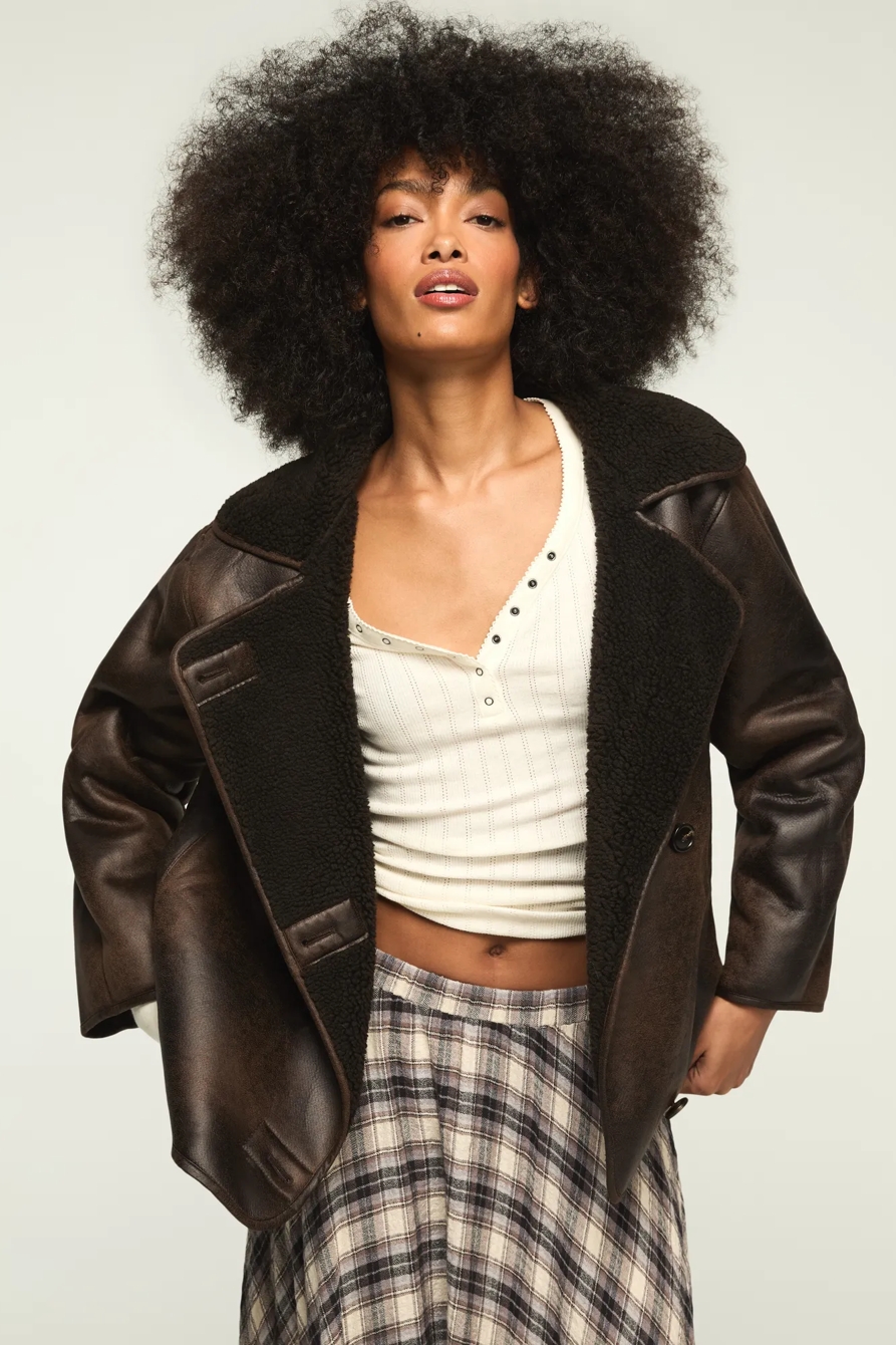 OVERSIZED FAUX SHEARLING COAT, image 5