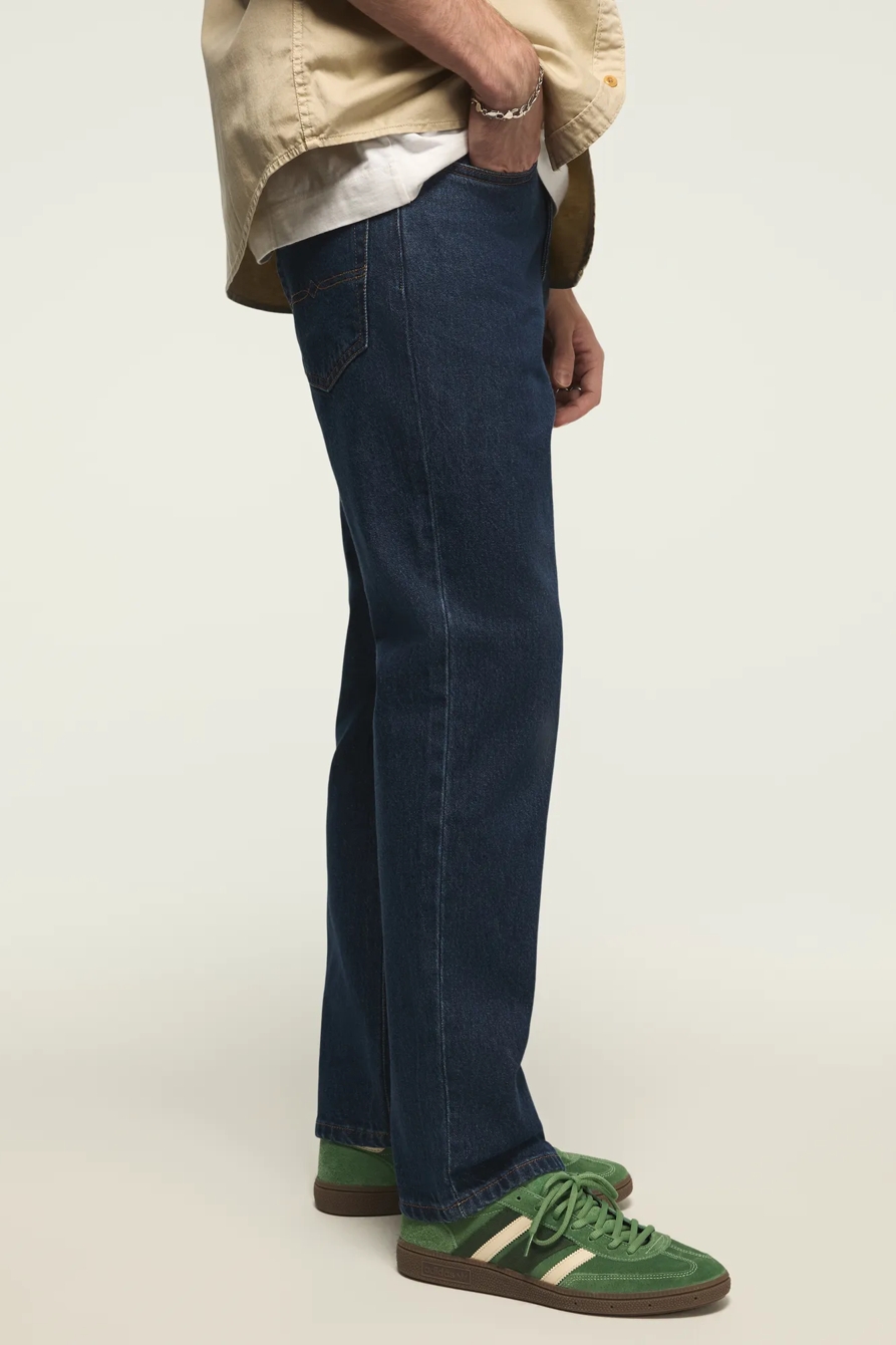 223 STRAIGHT, image 5