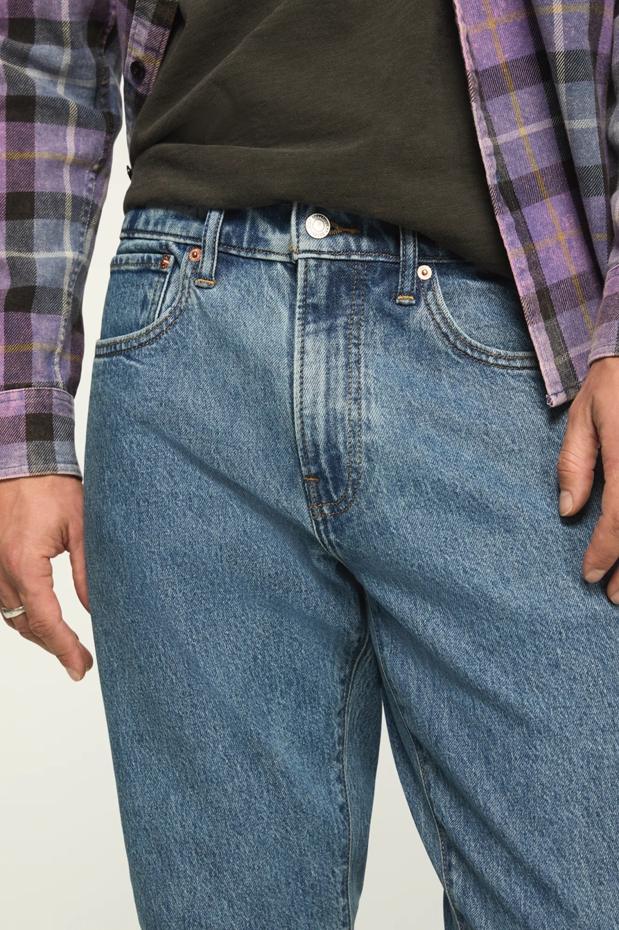 223 STRAIGHT, image 6