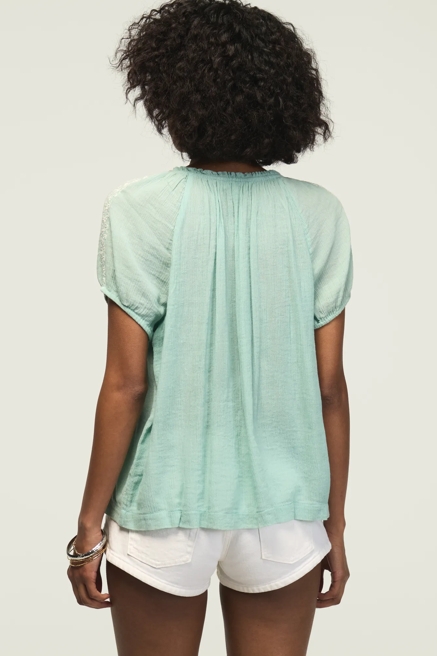 CONTRAST EMBROIDERD SHORT SLEEVE PEASANT TOPSAN, image 3