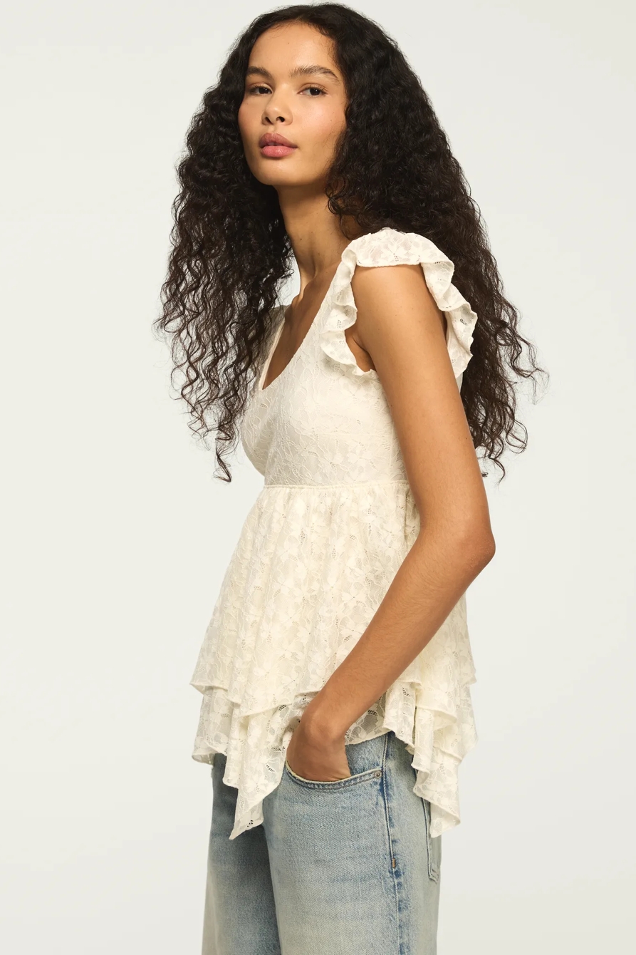 LACE FLUTTER SLEEVE TOP, image 4