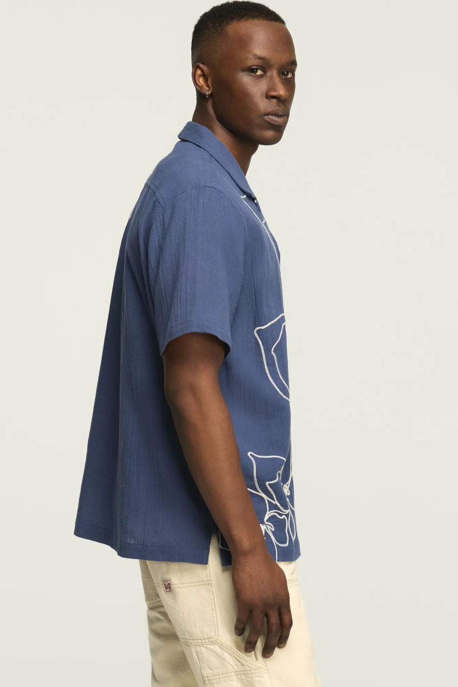 SHORT SLEEVE FLORAL EMBROIDERY CAMP COLLAR SHIRT, image 4