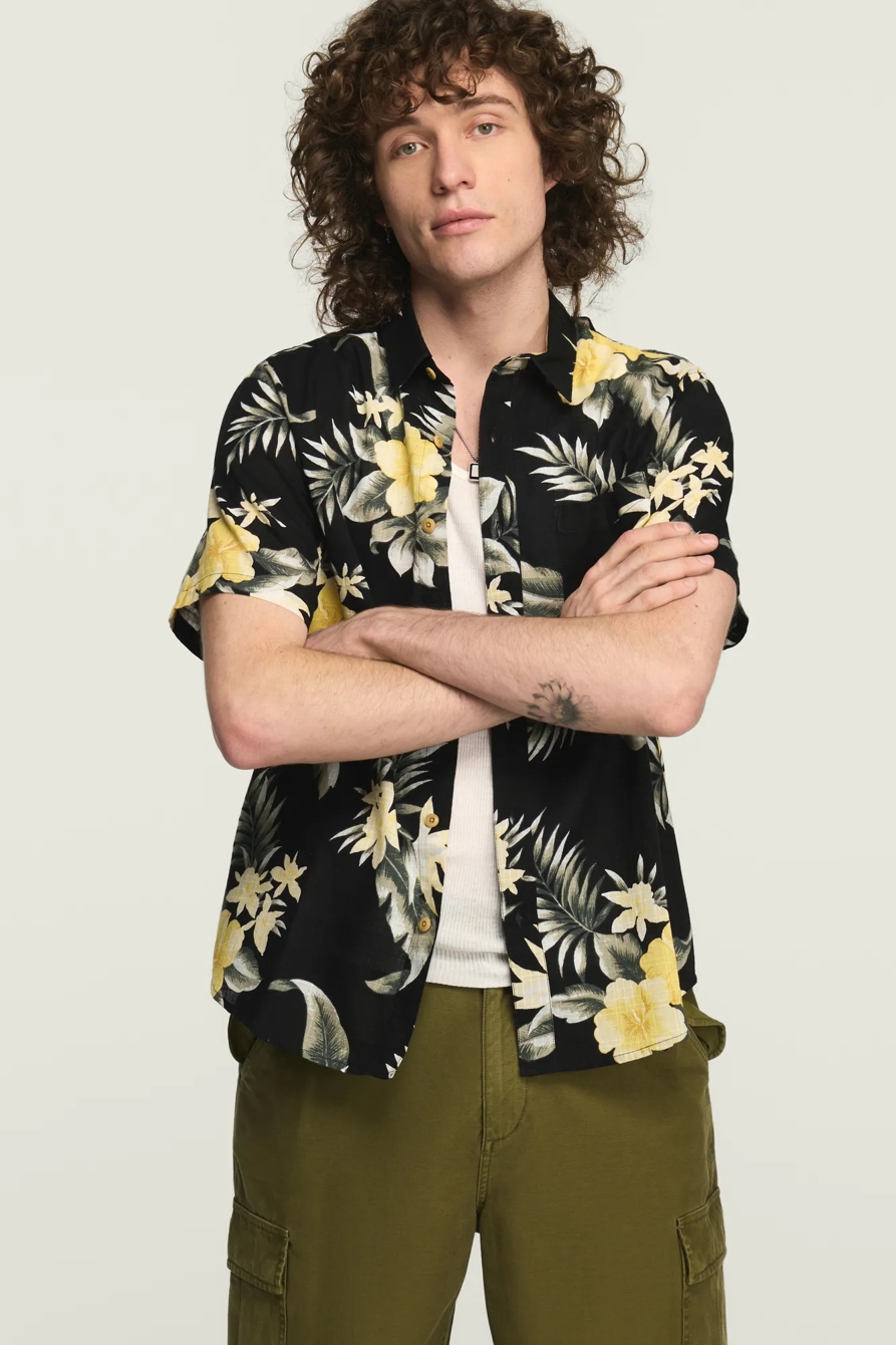 SHORT SLEEVE PRINTED CAMP COLLAR SHIRT, image 2