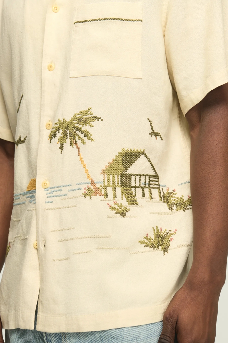 SHORT SLEEVE CROSS STITCH CAMP COLLAR SHIRT, image 2