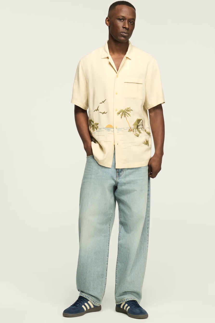 SHORT SLEEVE CROSS STITCH CAMP COLLAR SHIRT, image 5