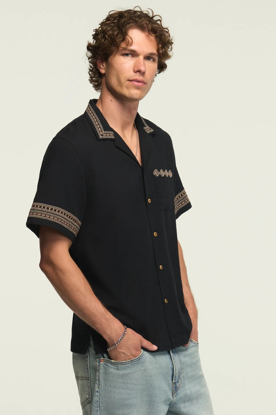 SHORT SLEEVE EMBROIDERED CAMP COLLAR SHIRT, image 4