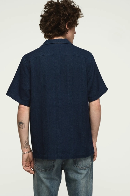 SHORT SLEEVE TEXTURED INDIGO SHIRT, image 3