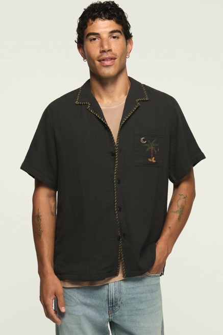 SHORT SLEEVE EMBROIDERED GAUZE CAMP COLLAR SHIRT, image 2