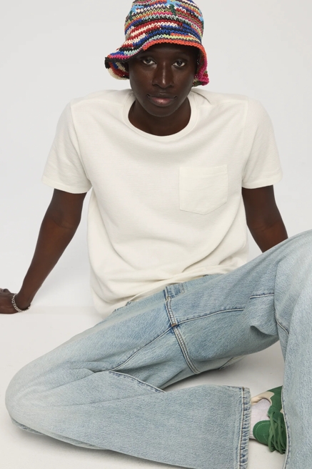 TEXTURED POCKET CREW NECK TEE, image 1