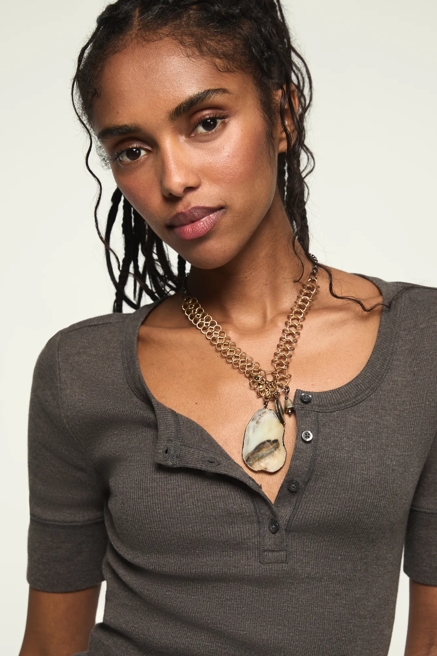 RIBBED HENLEY TEE, image 2