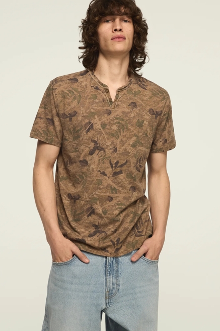 VENICE BURNOUT FIELD CAMO NOTCH NECK TEE, image 1